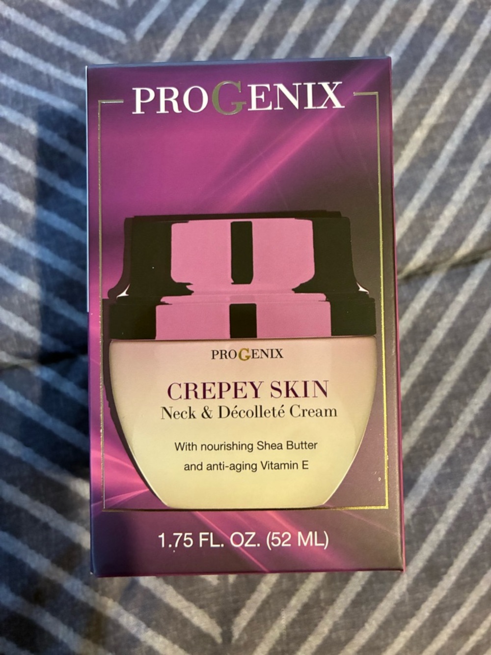 Crepey Skin Neck & Décolleté Cream - Pink